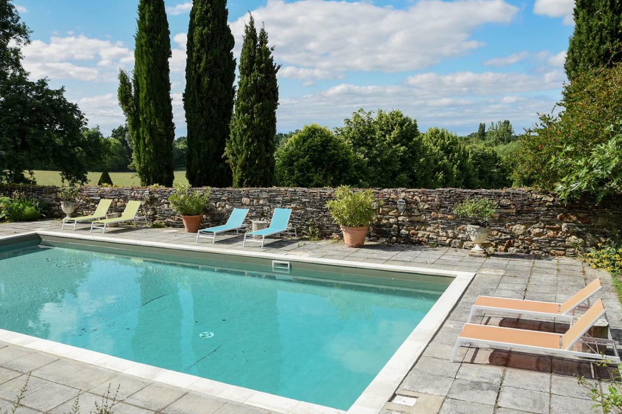 Hotel Manoir De La Groye Saint-Saturnin-sur-Loire Exterior foto